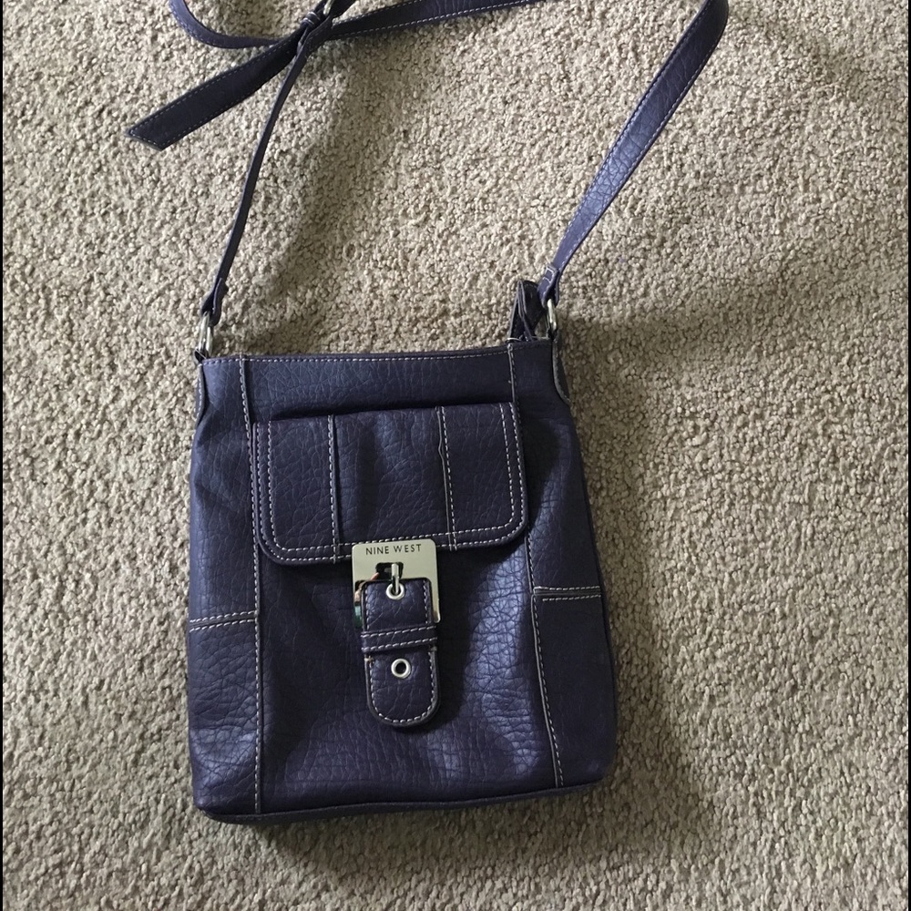 Nine West purple crossbody bag